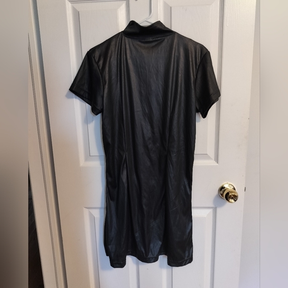 Police Halloween costume never worn medium- large - Picture 3 of 3